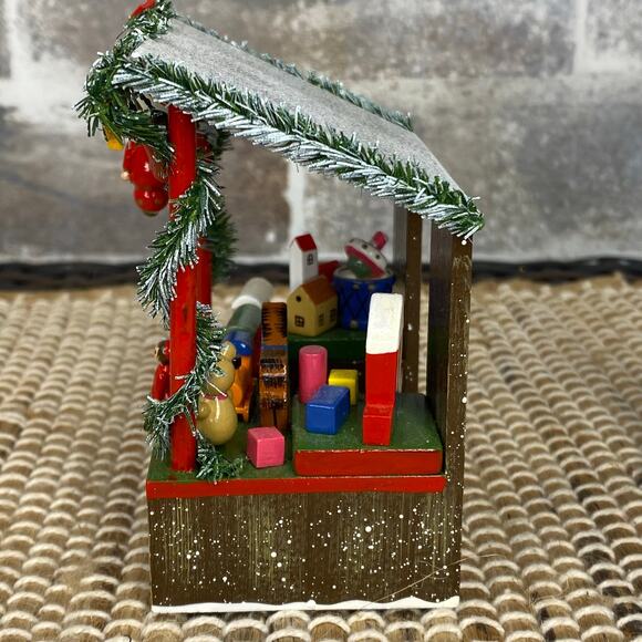 Kathe Wohlfahrt Winter Wonderland Toy Booth Hand Crafted Wooden Christmas Decor - Picture 10 of 16